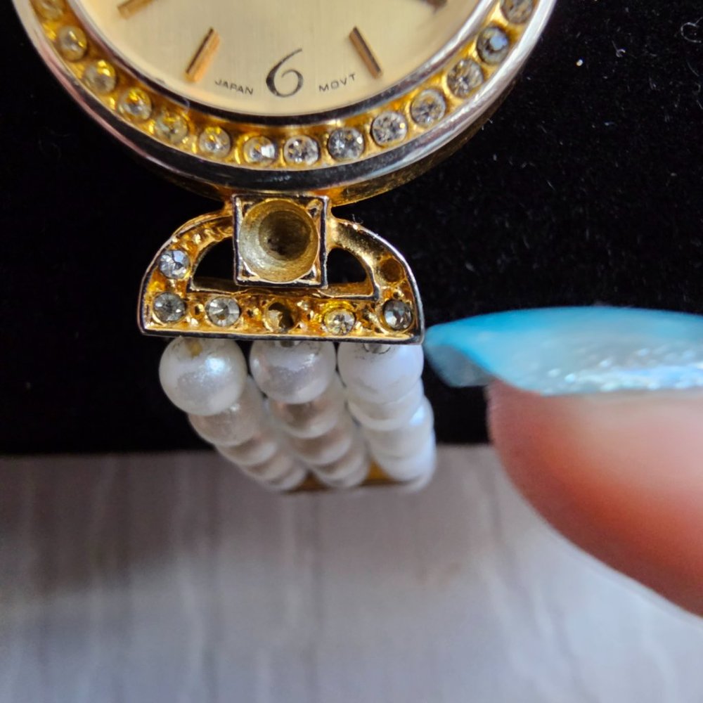 Eastman Quartz Gold Tone Pearl Rhinestone Watch - Picture 5 of 16